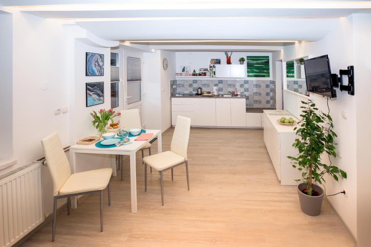 Apartamento Big Yard Liubliana Habitación foto